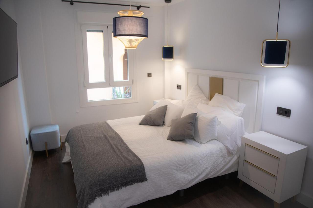 Apartamentos Boutique Cervantes Пласенсия Экстерьер фото