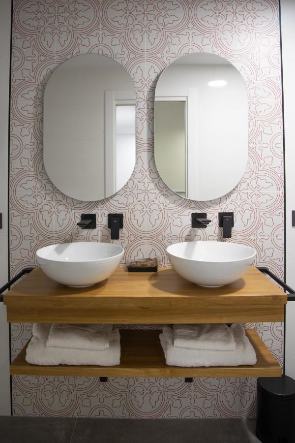 Apartamentos Boutique Cervantes Пласенсия Экстерьер фото